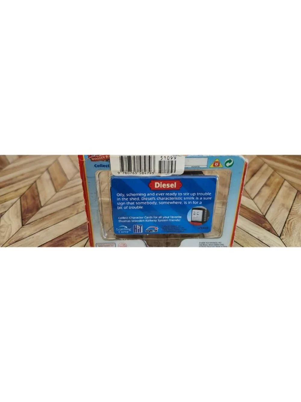 Thomas & Friends Wooden Railway Tank Train DIESEL 2004 Damaged Package LC99013